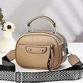 Three-layer crossbody bag in brown lychee PU leather with wide geometric strap - Khaki