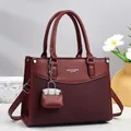 Retro burgundy tote bag with leather texture and woven fabric detail for women - Burgundy