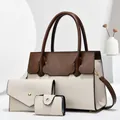 Detailliertes 3er-Set aus braunem Leder und beigem gewebtem Patchwork-Taschen-Set - Gebrochenes Weiß