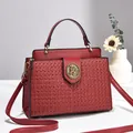 Vintage wine red woven pattern handbag with a golden horse head buckle and shoulder strap - 25cm x 10cm x 21cm / Burgundy