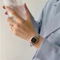 Orologio donna quadrato con cinturino in maglia milanese argento e quadrante scuro - Quadrante Nero
