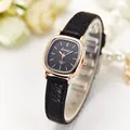 Elegante orologio da donna al quarzo con cinturino in pelle nera e cassa oro rosa - Cassa Oro Cinturino Nero Quadrante Nero