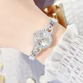 Orologio elegante donna argento con lunetta in strass e cinturino a maglie a cuore - Cinturino Argento Quadrante Bianco