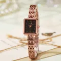 Montre à quartz carrée élégante pour femme en or rose avec cadran noir et bracelet métal - Cadran Noir
