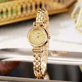 Elegante goldene Armbanduhr für Damen mit champagnerfarbenem Zifferblatt und Kristallen - Goldenes Stahlarmband Goldenes Zifferblatt