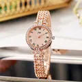 Elegante orologio da donna in oro rosa con numeri romani e lunetta di diamanti - Cinturino Oro Rosa Quadrante Rosa