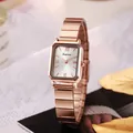 Elegant roségoud rechthoekig dameshorloge met metalen schakelband en strakke wijzerplaat - Roségouden Band Witte Wijzerplaat