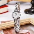 Silberne Vintage-Quarzuhr mit sechseckigem Gehäuse und hohlgliedrigem Armband für Damen - Strichindex - Silberarmband Weißes Zifferblatt