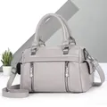 Sac à main chic gris à texture litchi avec doubles anses et bandoulière réglable - Gris