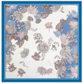 Pañuelo de seda vintage de 90cm con diseño floral, borde azul y elegantes crisantemos - Estilo Cuadrado 1 / Azul