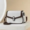 Sac bandoulière blanc et marron avec fermoir rotatif argenté et cuir grainé - Blanc Brun Contraste (AL741705386444) / Blanc