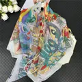 Franse georgette strand sjaal met kleurrijke fantasie print en palmboom illustraties - Standaard / Broken Wit