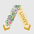 Pañuelo Twilly de seda floral para mujer con texto LOVEY y elegantes puntas acabadas - 05 (Crema Floral Letra)