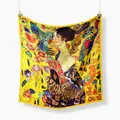 Carré de soie jaune artistique avec peinture de Dame à l'éventail et motifs floraux - 53x53cm / Style La Dame à l'Éventail