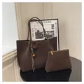 Set borsa tote marrone scuro in finta pelle scamosciata con nappina decorativa - Con Ciondolo / Ebano