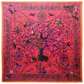 Artistieke roze zijden vierkante sjaal met levensboomdessin en een feloranje rand - Grote Stijl / Rozerood
