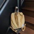 Sac à dos en nylon kaki imperméable avec fermeture à cordon et grandes poches - Taille unique / Kaki