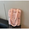 Light pink quilted laptop bag with double handles and front pocket for work - One Size / Pink