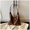 Bolso tote retro grande marrón oscuro de cuero encerado brillante con correa ancha - Talla única / Cuero Café Brillante