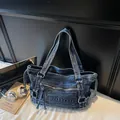 Sac croissant en denim délavé rétro avec broderie Fashion et poche zippée fonctionnelle - Taille unique / Bleu Rétro