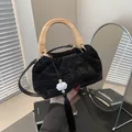 Black velvet pleated handbag with wooden handle and floral tassel for Cheongsam - Black