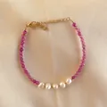 18K vergulde roestvrijstalen armband met roze stenen en vijf echte barokke parels - Donkerroze Kralen met 5 Barokke Parels