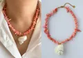 Ketting van roze koraalstenen kralen met een hanger van een natuurlijke schelp - Geverfde Schelpstijl / 38+5cm / Roze Oranje