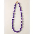 Collier fait main avec pierres violettes facettées et un fermoir anneau doré - Perles à facettes violettes avec perles de rocaille bleues / 43cm / Violet foncé