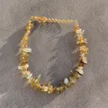 Detailopname van een armband van natuurlijke labradorietsteen met gouden sluiting - Onregelmatige Labradoriet Stijl (25SL1-2) / 17+3cm