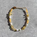 Dettagli macro di perle in citrino naturale e perle d'acqua dolce su catena dorata - Stile Perla Bianca Frammenti di Citrino (25SL1-25) / 17+3cm