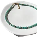 Collana boho in pietre naturali turchesi con accenti in metallo dorato e chiusura a moschettone - Stile sfaccettato verde menta (13)