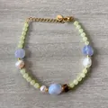 Beaded bracelet with natural light green stones and freshwater pearls in gold finish - Prehnite Agate Brown Square Bead Style (47)