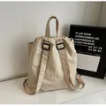 Sac à dos beige en nylon avec cordon de serrage et bretelles réglables pour femme - Blanc Cassé