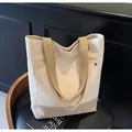 Bolso tote de lona de gran capacidad con contraste caqui y bolsillo con remaches - Talla única / Blanco Roto