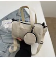 Sac cylindrique en nylon blanc cassé avec mini porte-monnaie rond et détails noirs - Taille unique / Blanc Cassé