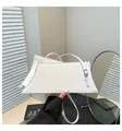 Bolso de hombro geométrico blanco minimalista en cuero brillante con asa - Talla única / Blanco