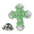 Broche croix en métal argenté avec émail vert et textures en forme d'ailes - Argent Vert Croix Radiante (A00132)