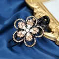 Elegante molletta per capelli a fiore nero con strass champagne scintillanti e aurora - Champagne