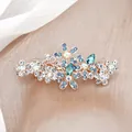 Barrette à fleurs avec cristaux bleus et verts sur base dorée de style coréen - Floral Cristal Bleu