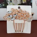 Pettine per capelli a pavone in oro rosa con cristalli scintillanti e strass - Bianco