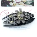 Retro butterfly alloy hair claw clip with champagne rhinestones and floral design - Lily Yellow