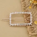 Elegante pinza rectangular de oro rosa con brillantes diamantes de imitación finos - Cuadrado