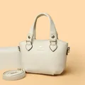 Sac à main bandoulière blanc crème en cuir grainé avec détails métalliques dorés - Blanc Cassé