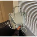Bolso cubo de cuero PU verde menta claro con cordón y asas dobles de mano - Talla única / Azul