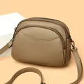 Borsa a tracolla kaki in pelle PU con tre cerniere e trama a litchi molto elegante - Taglia unica / Grigio Elefante