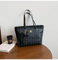 Retro black tote bag with vintage print, golden logo plate and dog charm detail - With Pendant / Black