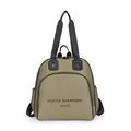 Multifunktionaler khakifarbener Nylon-Rucksack mit schwarzen Griffen und Markenlogo - Grün