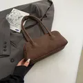 Retro dark brown pebbled leather bowling bag with vintage stitching and shoulder strap - With Pendant / Coffee