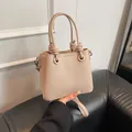 Mini sac bandoulière beige texturé avec détail de poignée nouée élégante et moderne - Sans pendentif / Abricot