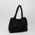 Bolso tote acolchado negro tipo plumífero con asas acolchadas y cierre de cordón - Sin colgante / Negro